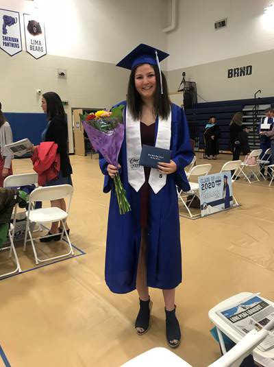 Dounia Metje: Scholarship Recipient